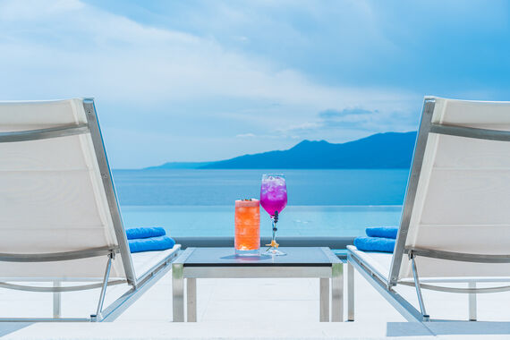 Sunce Pool Lounge