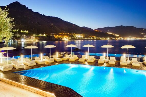 Atlantis Bay