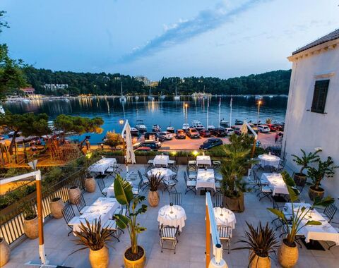 The Restaurant
