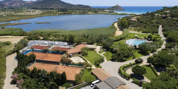 Conrad Chia Laguna Sardinia