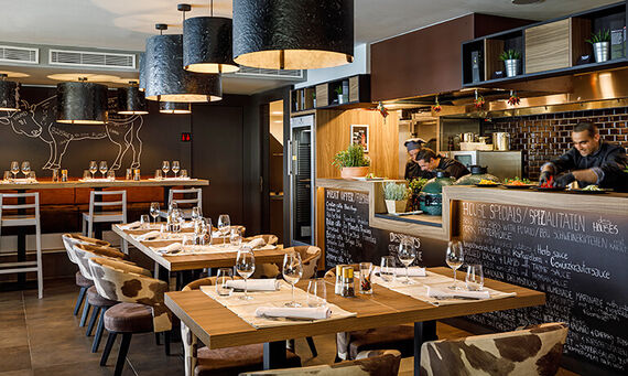 Black & Blue Steakhouse