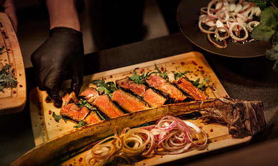 Black & Blue Steakhouse