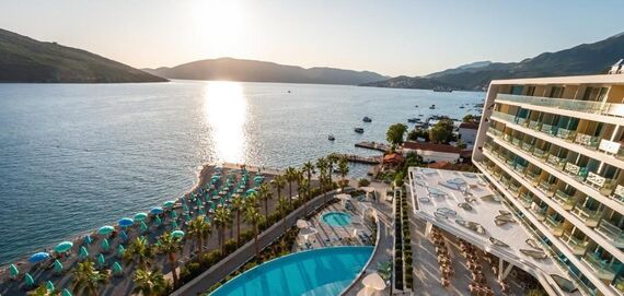 Carine Hotel Kumbor