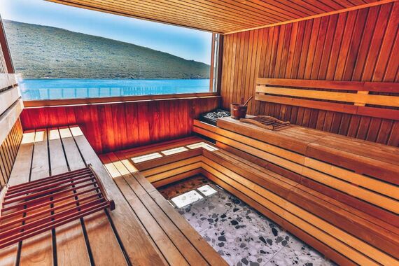 Carine Hotel Kumbor