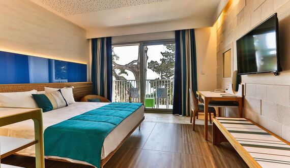Carine Hotel Park