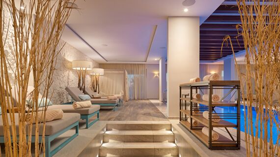 The Chedi Lustica Bay