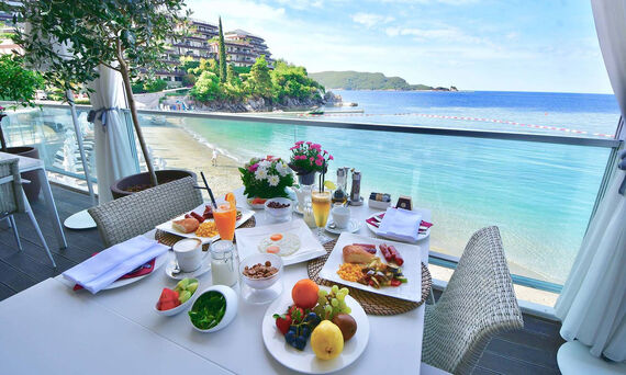 Dukley Seafront Restaurant 