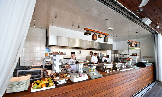Dukley Seafront Restaurant 