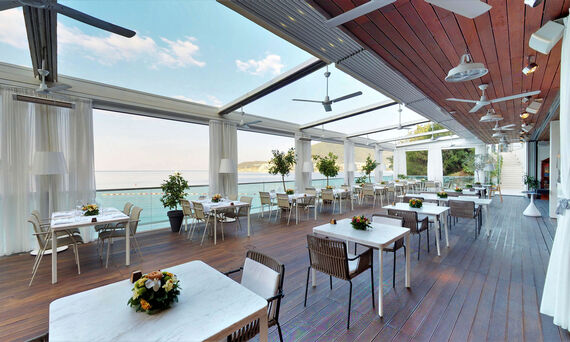 Dukley Seafront Restaurant 