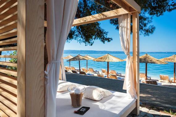 Gooshter Beach Club