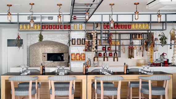 Conlemani Restaurant