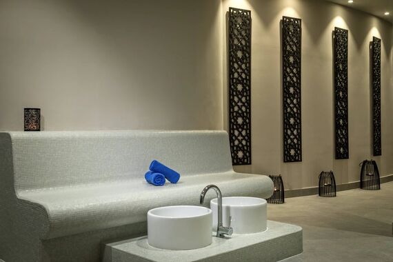 Le Meridien Lav
