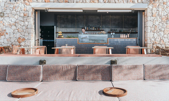 A•Bay Beach Bar