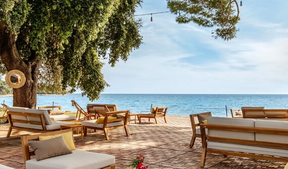 Boho beach club by Meneghetti