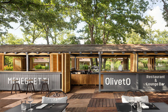 Oliveto restaurant & Lounge bar