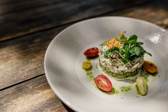 Oliveto restaurant & Lounge bar