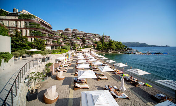 Dukley Beach & Bar