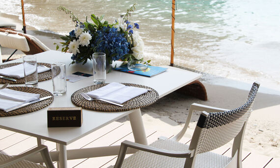 Dukley Beach & Bar