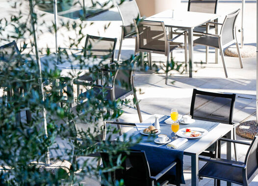 Palmon Bay Hotel & Spa
