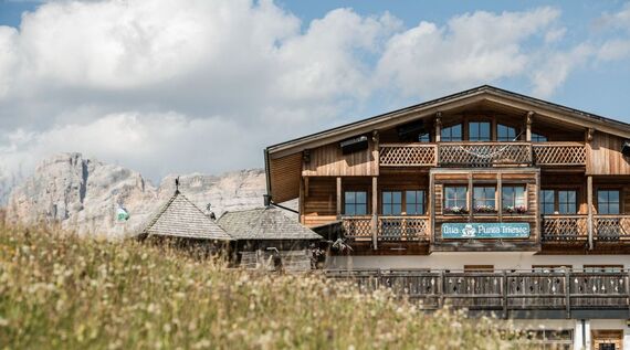 Alpine Hut Punta Trieste