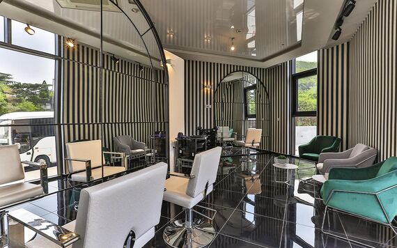 Boutique Hotel Square by Aycon
