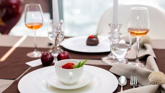 Lothar Gallery Executive Lounge