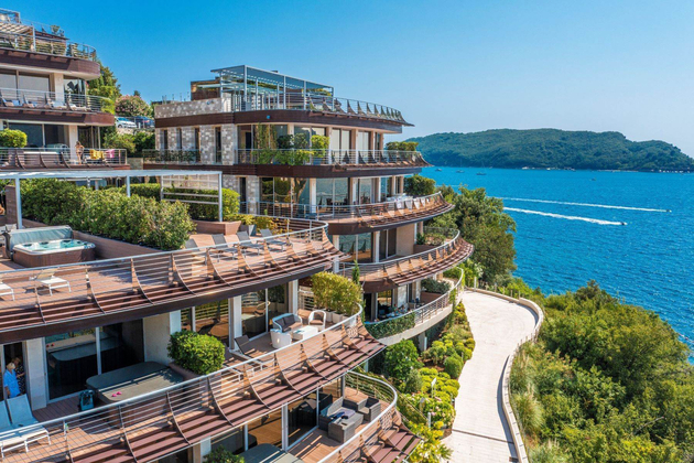 Dukley Hotel & Resort